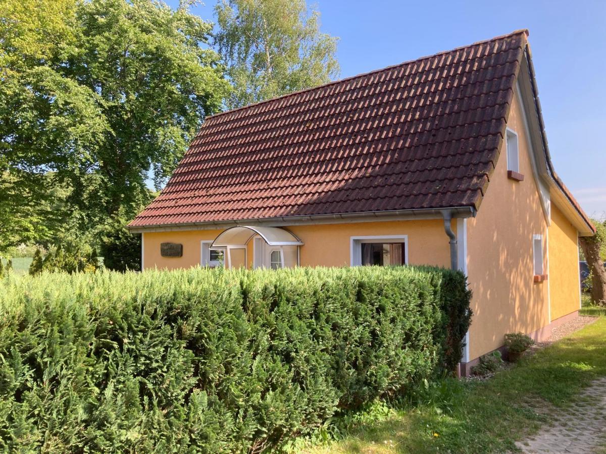 Ferienhaus -Villa Huehnerstall- Hessenburg Esterno foto